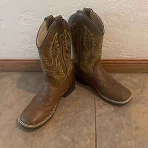 Cody James boots